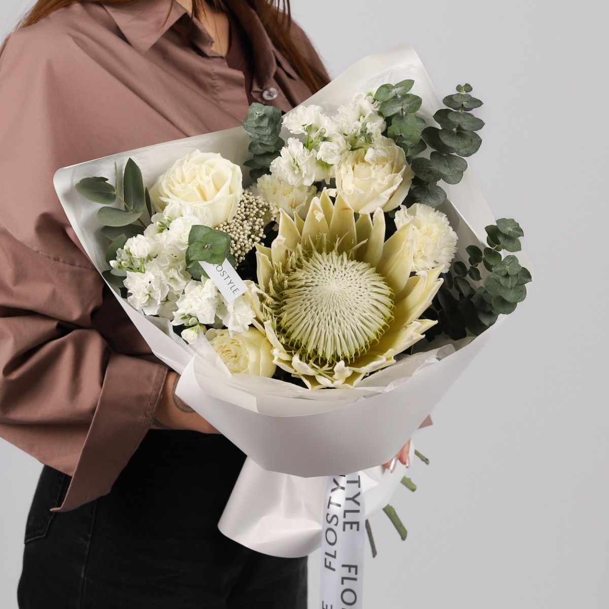 sbornyj buket s proteej i rozoj 4